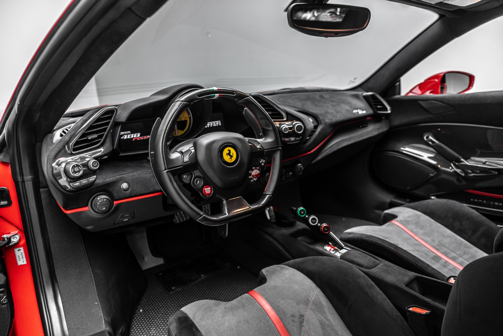 2019 Ferrari 488 PISTA | MAIN DEALER SERVICE